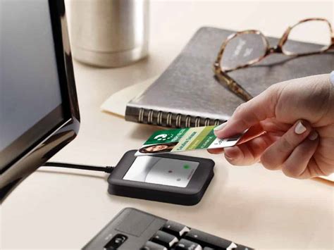 how to use rfid card reader|types of rfid card readers.